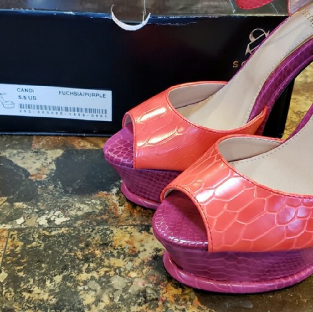 Shoes - Picture 3 of 3
